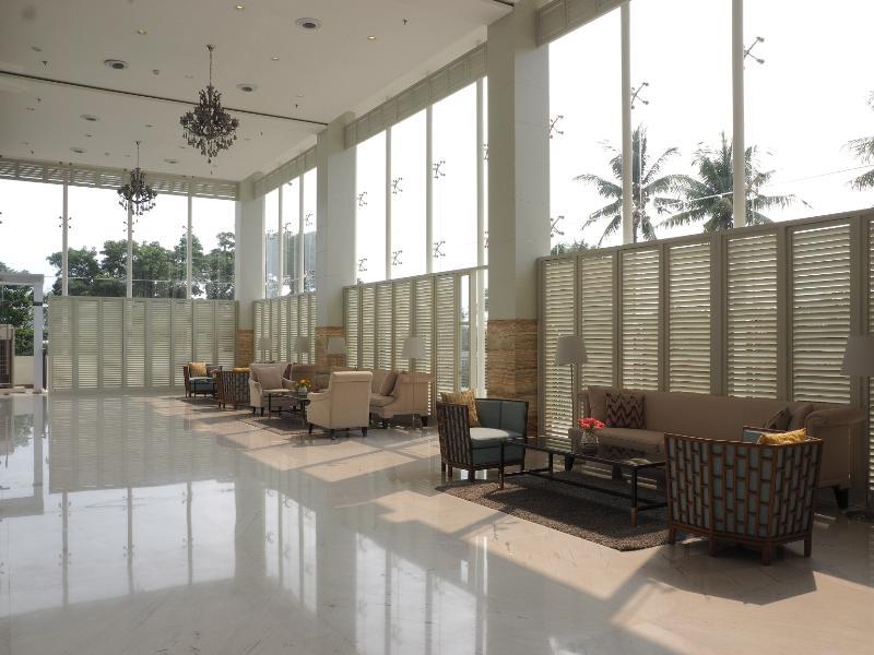 D'Primahotel Airport Jakarta 2 Exterior photo