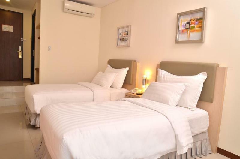 D'Primahotel Airport Jakarta 2 Exterior photo